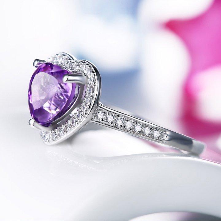 Classic Heart Amethyst Ring
