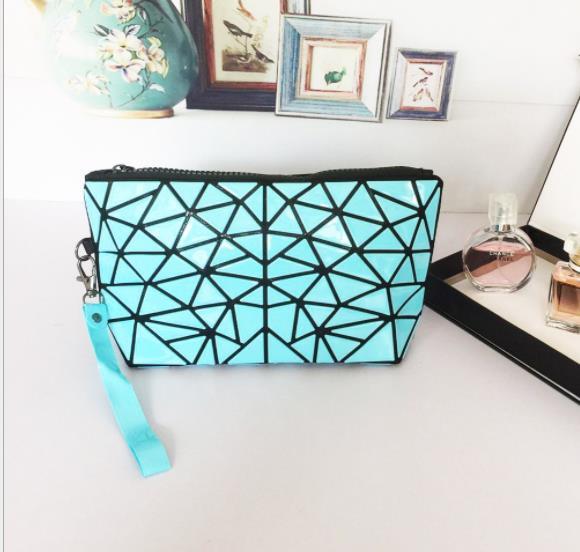 new fashion women make up bag geometric casual cosmetic bag cases travel organizer makeup case toiletry kit beauty bags A18831c